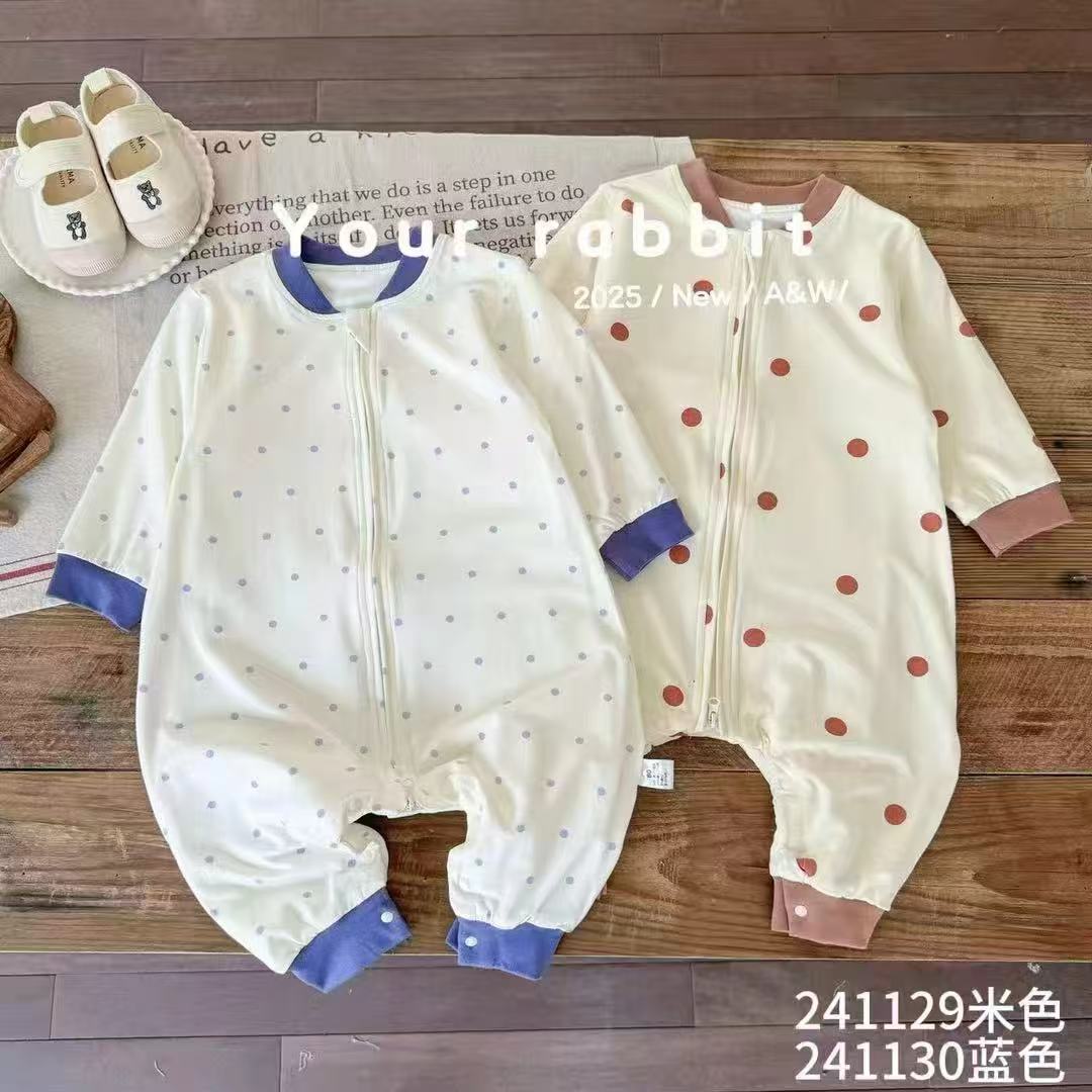 双层衣服 防踢被 波点简约拉链款玥儿兔80-100码 两层布没有夹层