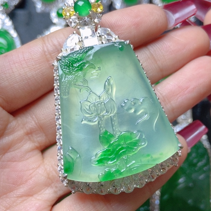 翡翠颈饰银S925镶嵌