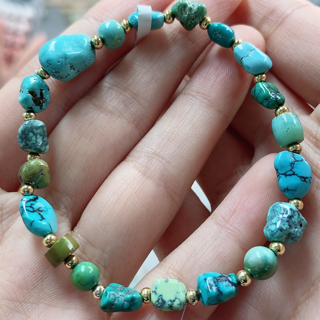 未镶嵌绿松石珠宝奇石