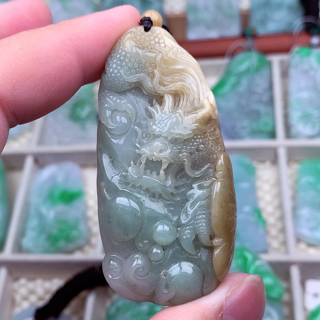翡翠未镶嵌吊坠(不含链)