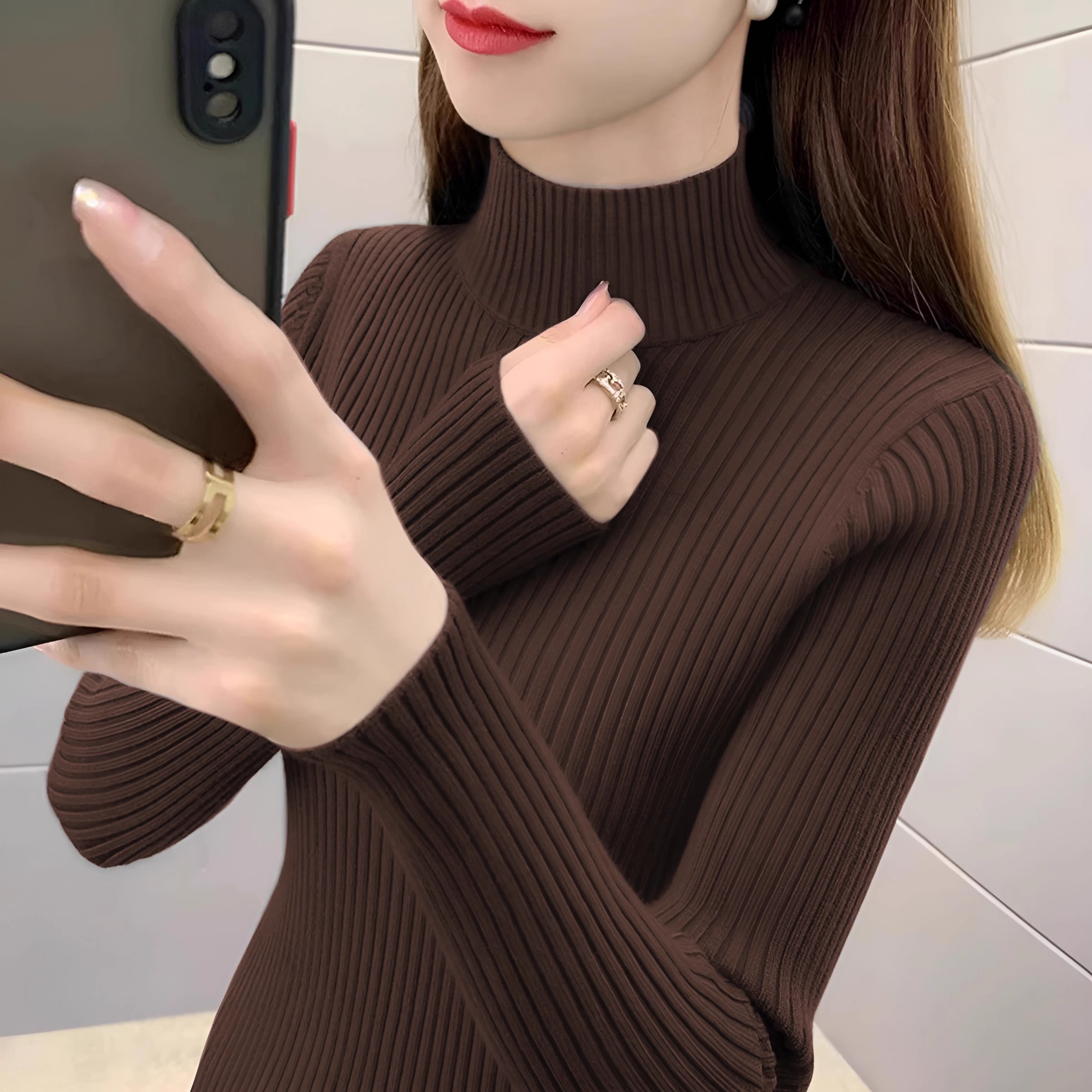 半高领内搭毛衣女2025冬季新款针织衫气质减龄厚款中领咖色打底衫