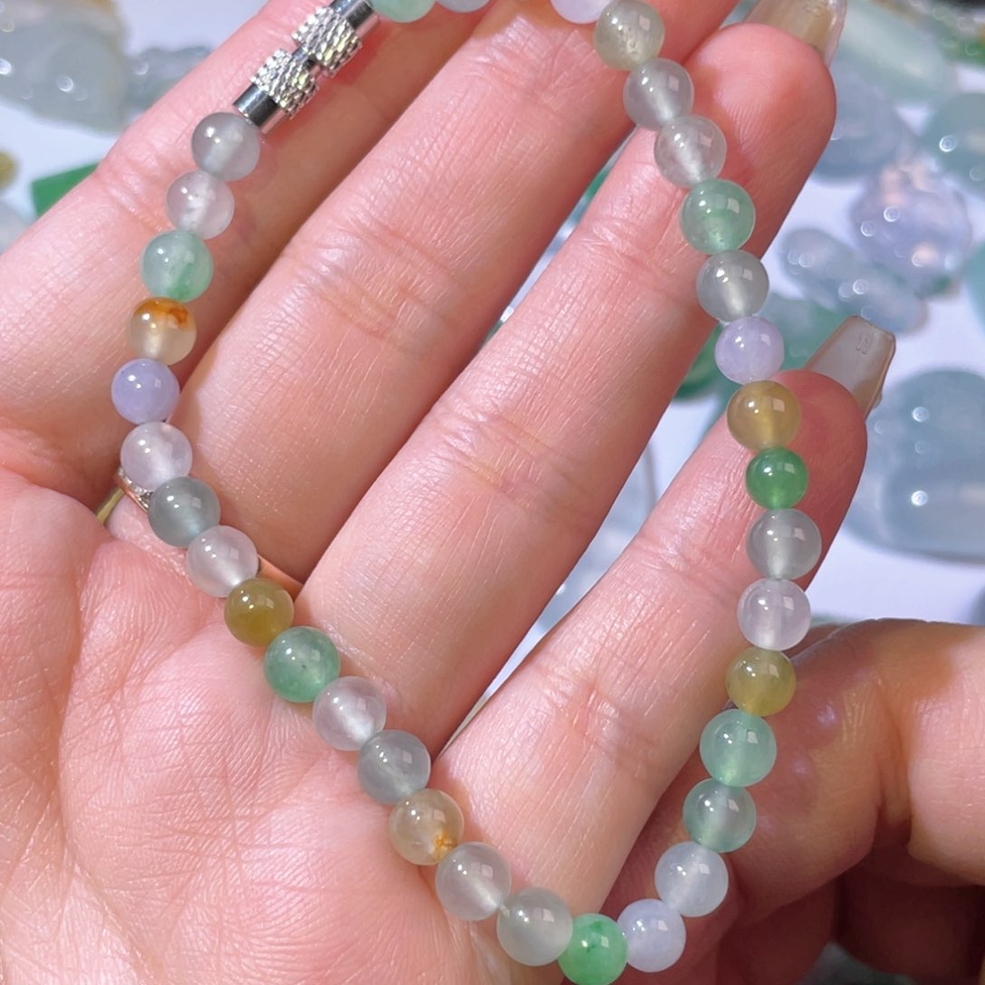 翡翠吊坠(不含链)未镶嵌裸石