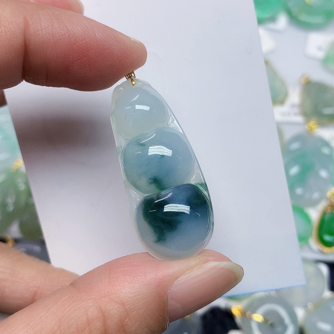 翡翠18K金镶嵌颈饰356899