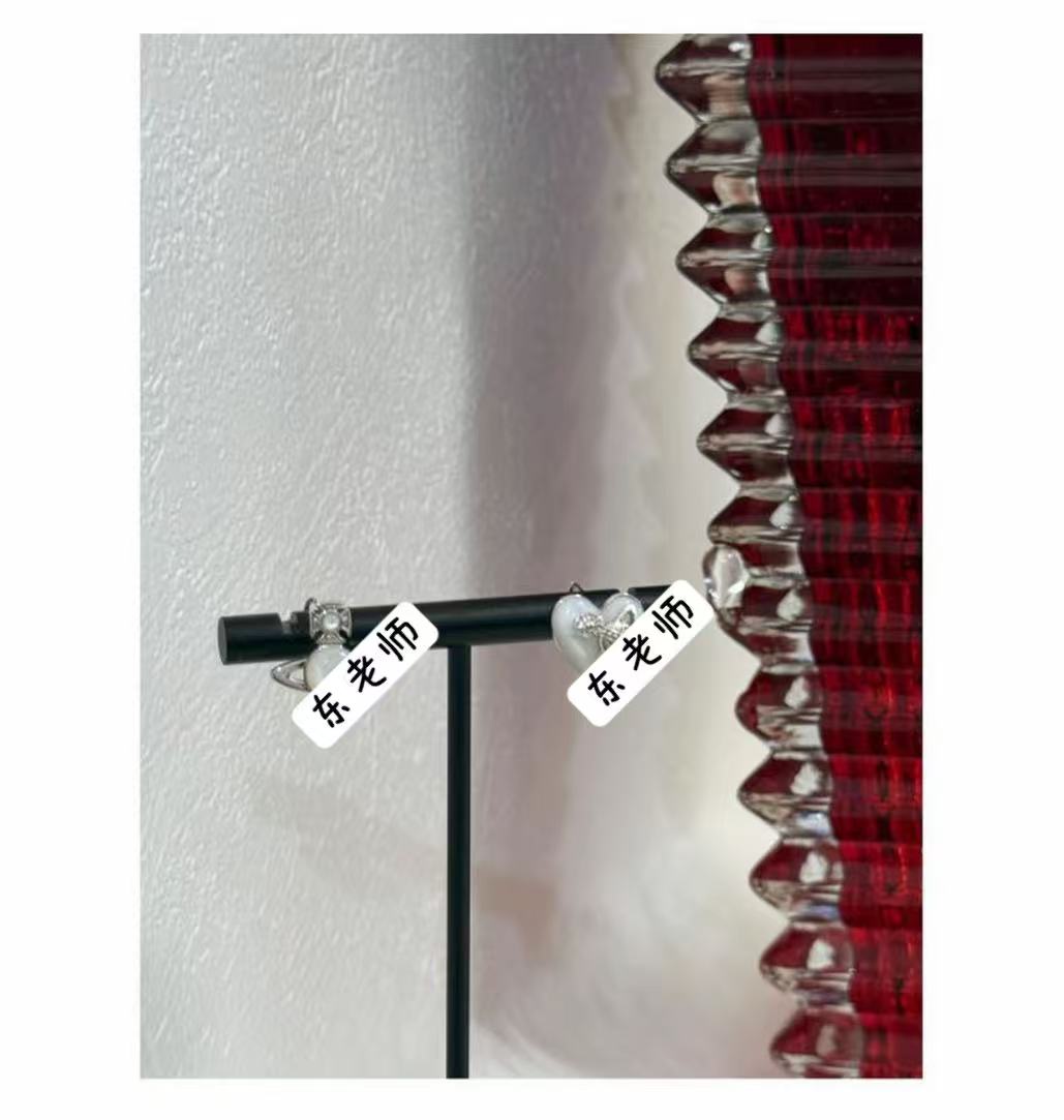 黄铜树脂耳饰 【ab款爱心土星耳钉】时尚百搭辨识度高小巧精致耳钉