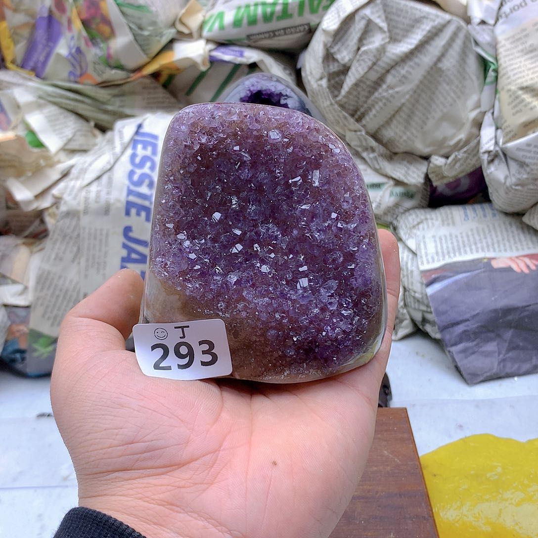 紫晶大型摆件（非配饰）未镶嵌