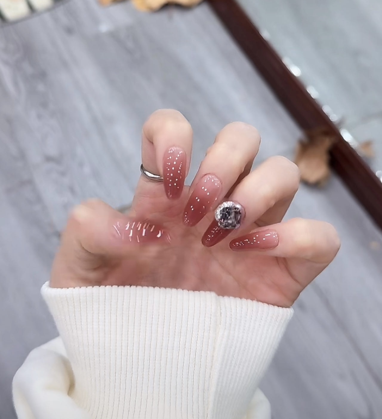 手工穿戴甲S11-11秋冬显白晕染干枯玫瑰冰透渐变玫红美甲穿戴甲