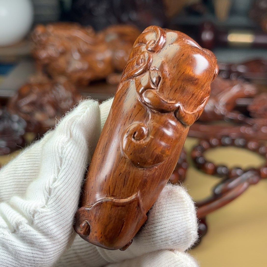 黄花梨/降香黄檀把件