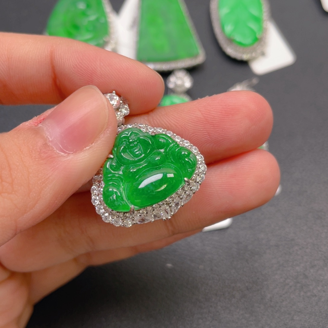 翡翠银S925镶嵌颈饰