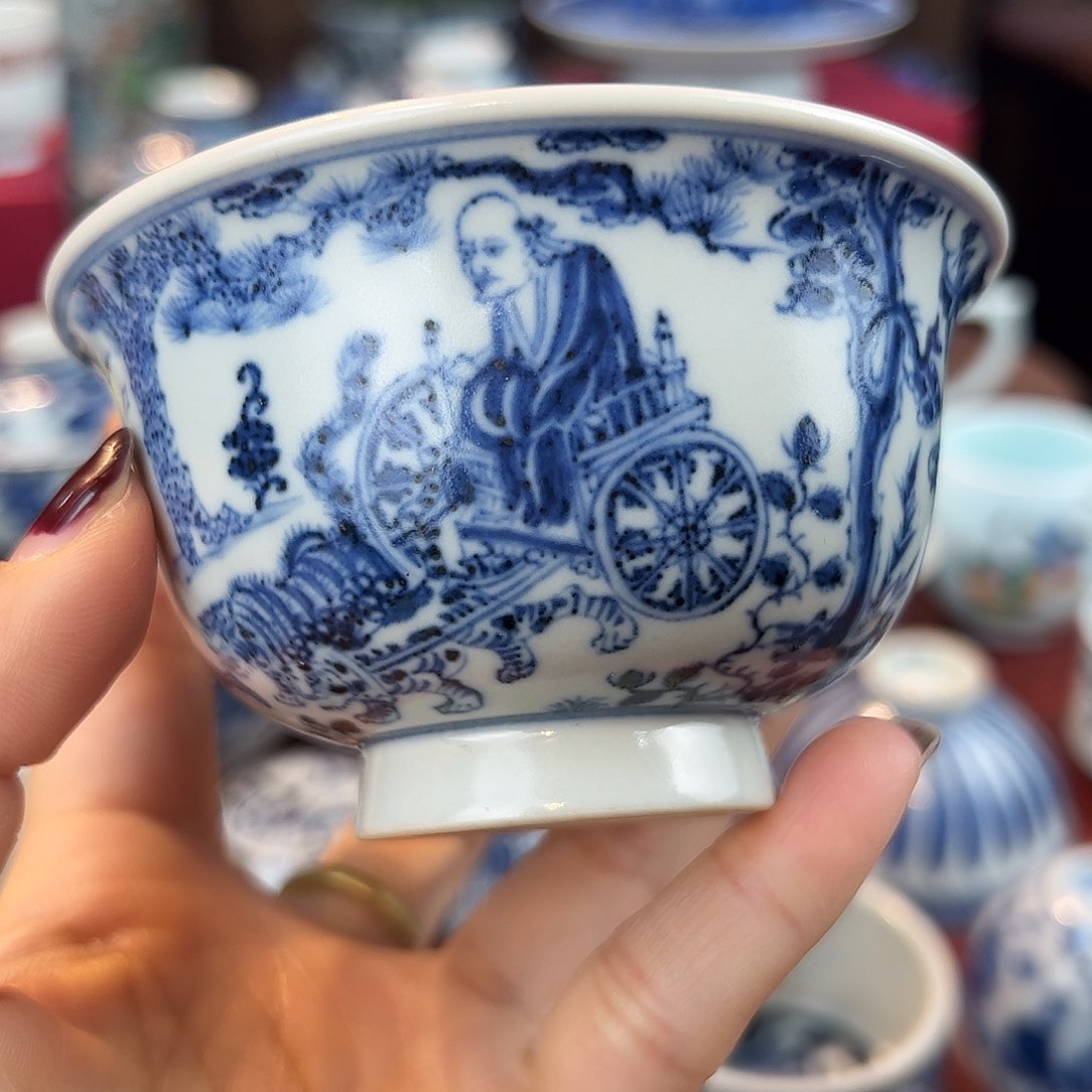 瓷片苏**业压手鬼谷子好看