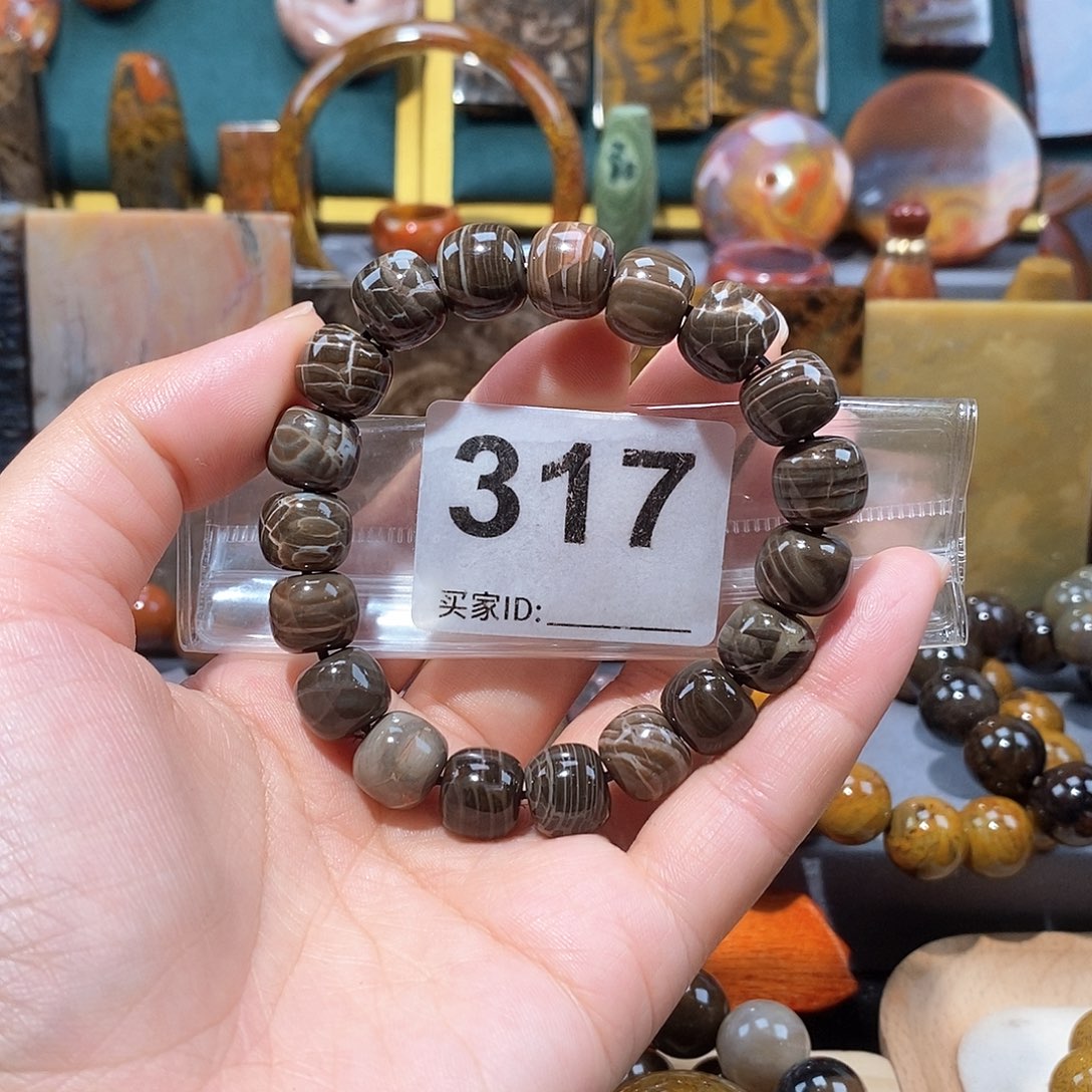 硅化玉天然北票硅化玉手串未镶嵌天然北票硅化玉手串