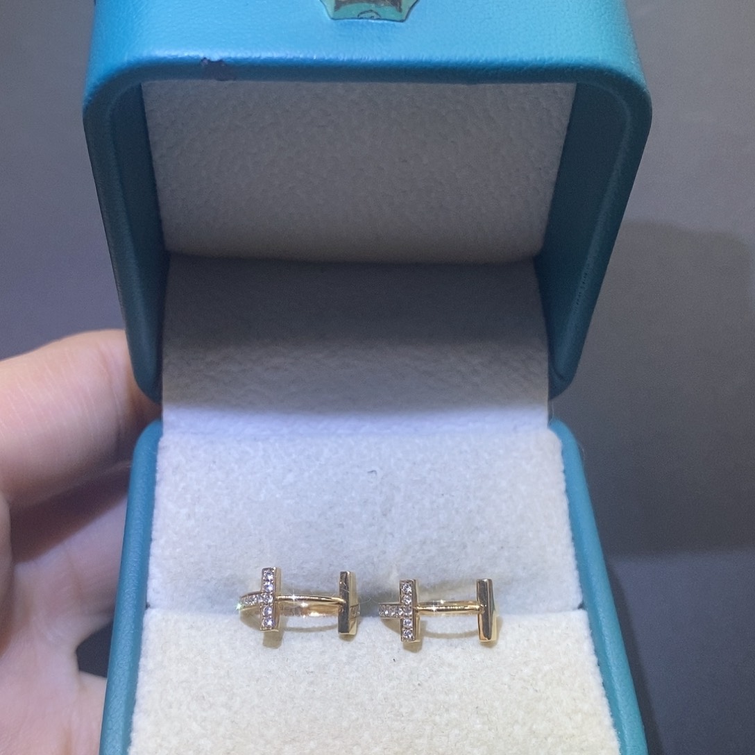 钻石耳饰18K金镶嵌双t半钻耳扣k黄