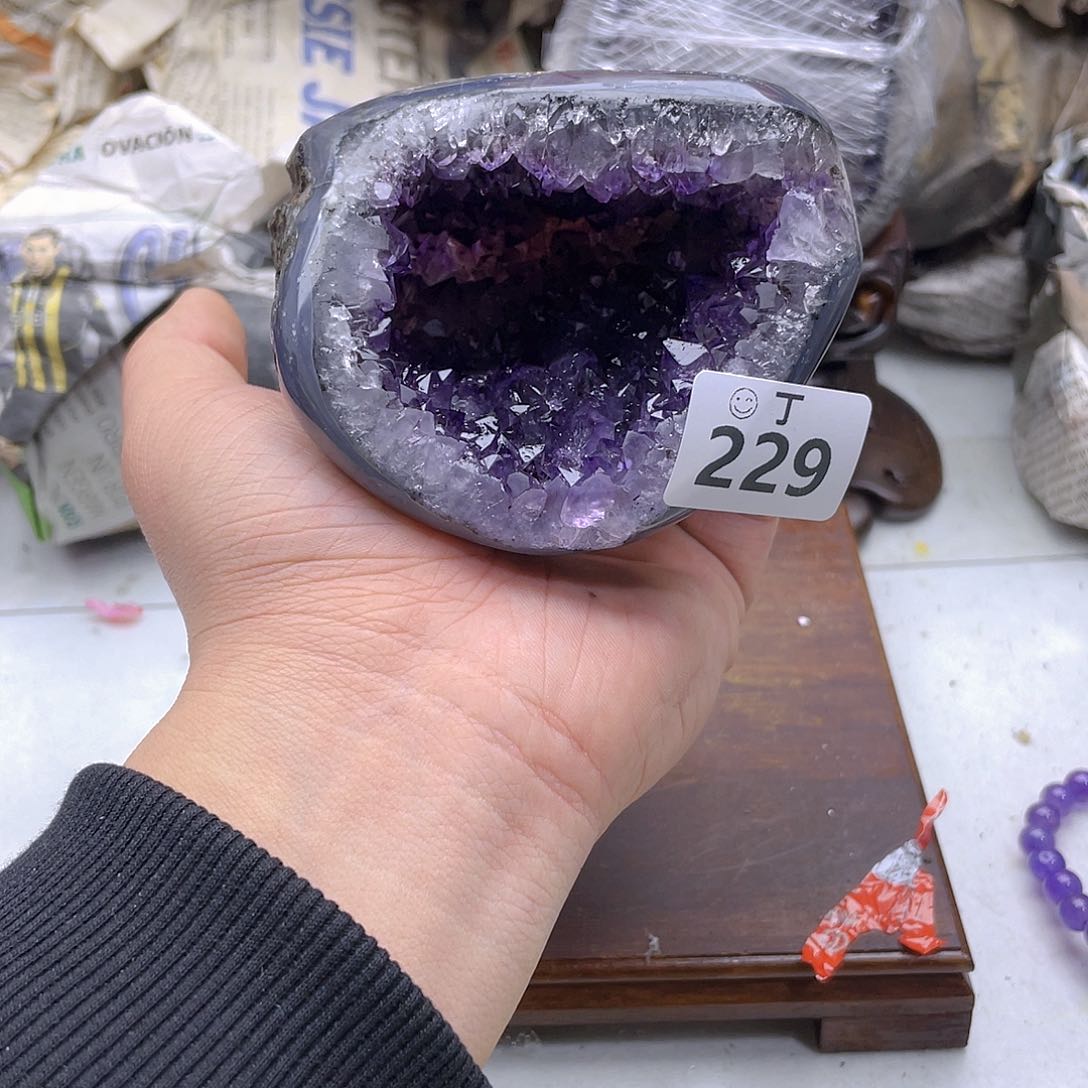 紫晶大型摆件（非配饰）未镶嵌