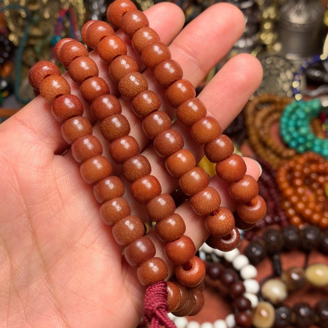 泥塑藏传文玩。小配饰。 