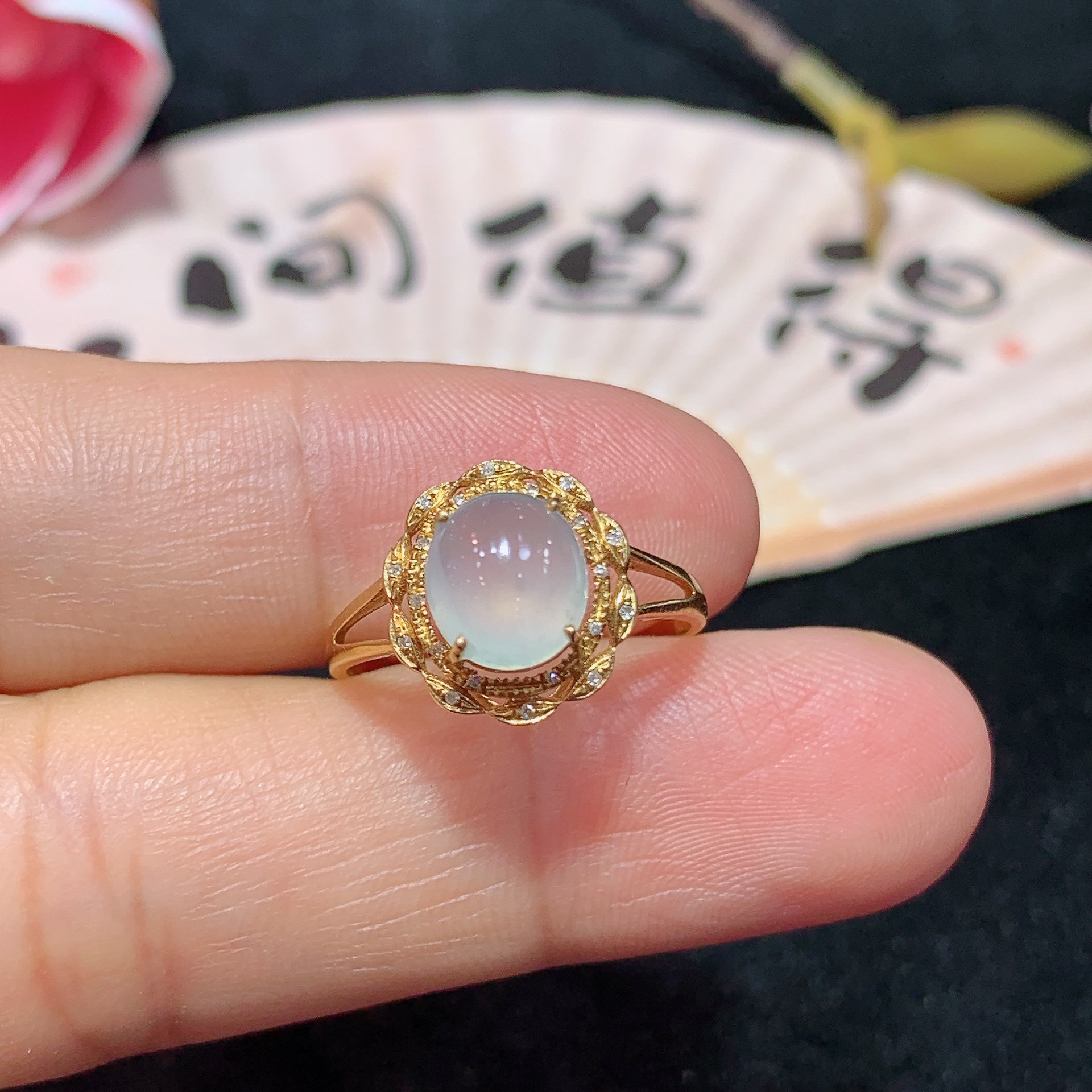 宠粉福利18k金天然A货翡翠白冰蛋面戒指轻奢时尚气质精致款