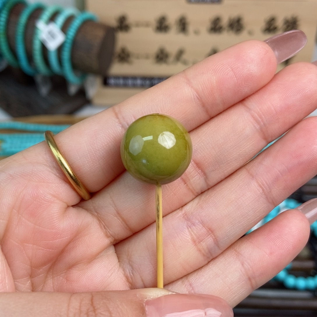 绿松石雕刻未镶嵌
