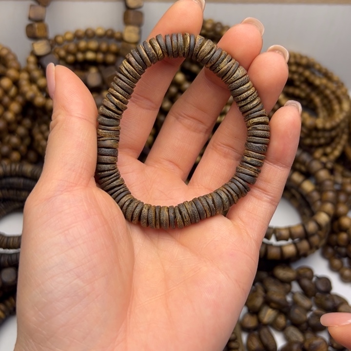 沉香沉香碎屑种植奇楠沉水浮 卡08，8克