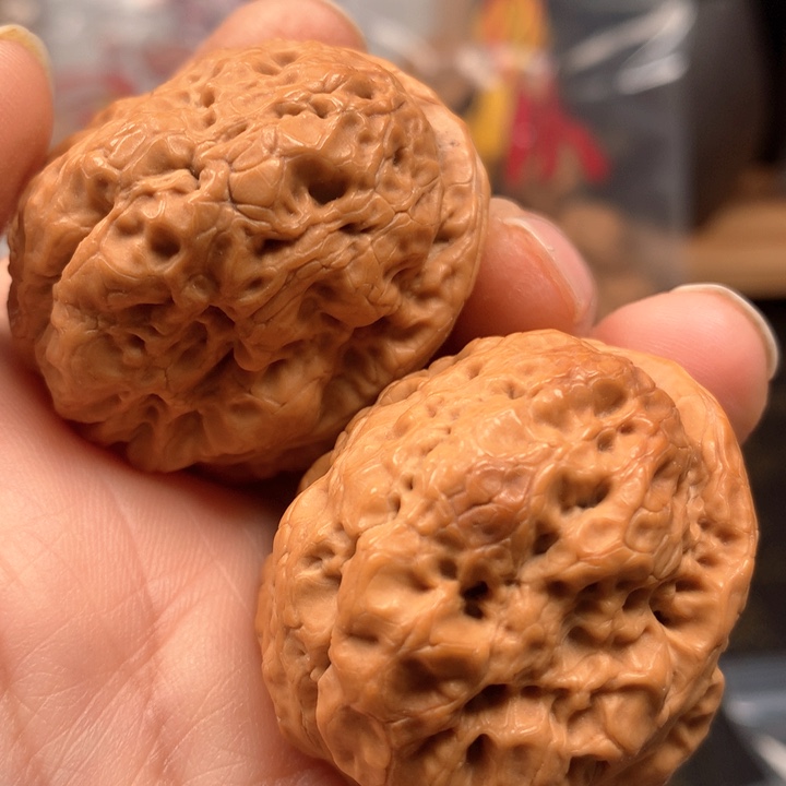 桃核把件文玩核桃卧龙蟾