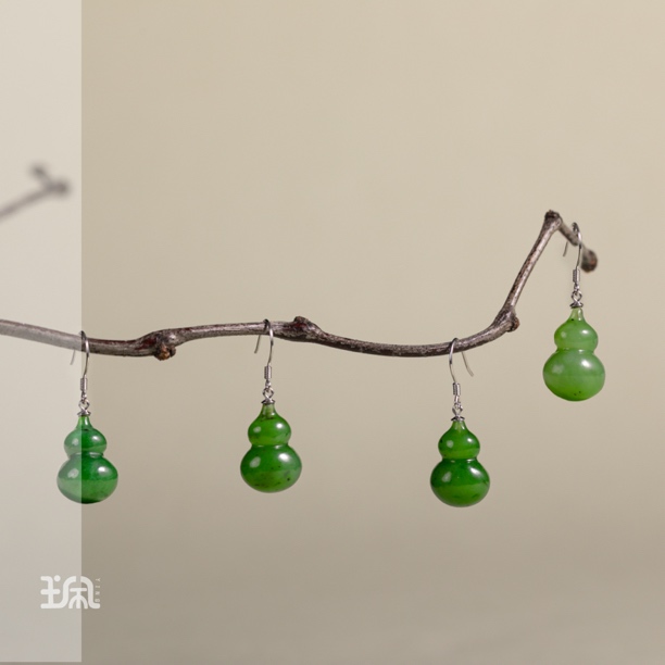 福与|和田玉*耳钩*S925银镶嵌CCA25092705多样性发其一