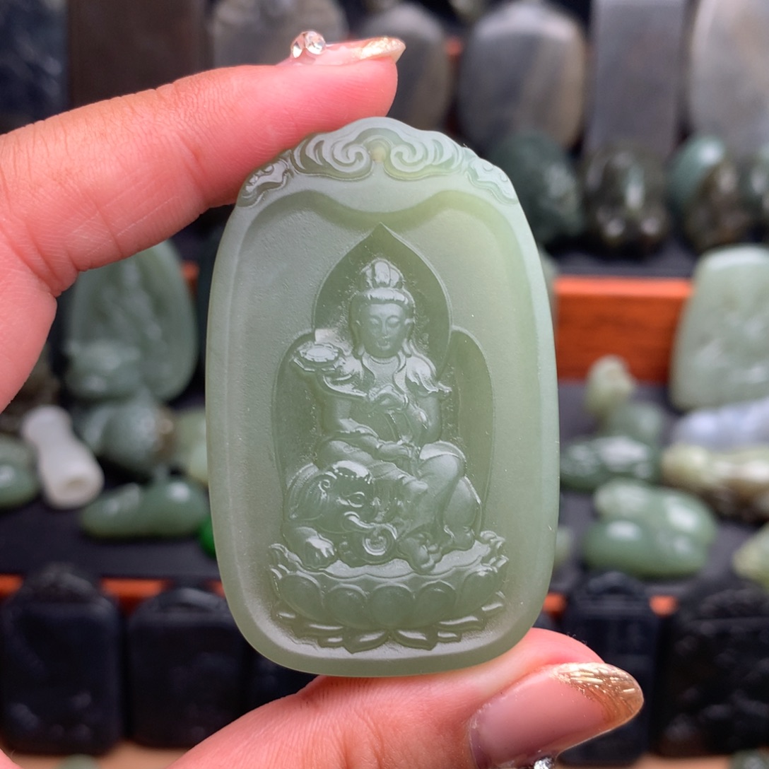 和田玉未镶嵌颈饰挂件13