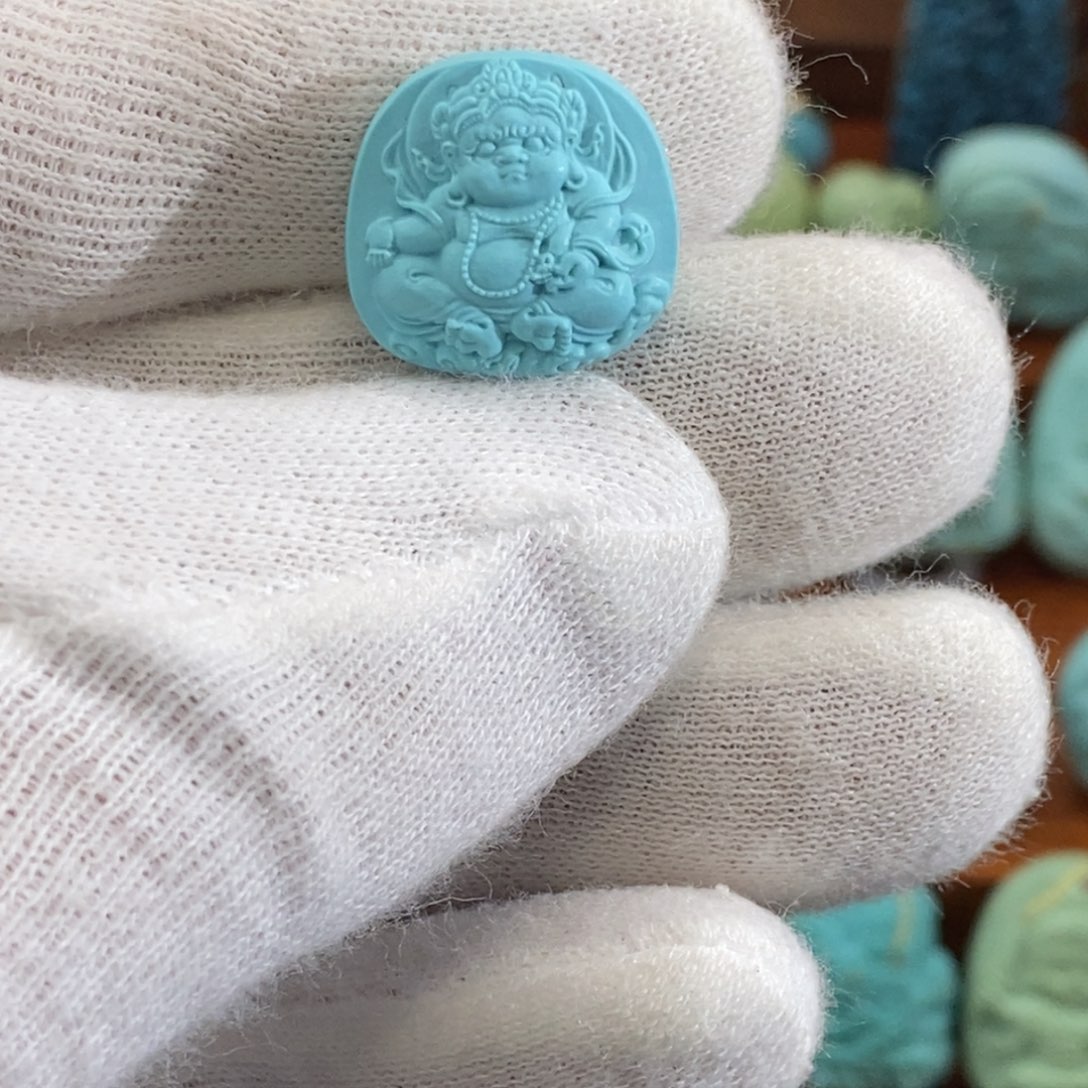 绿松石未镶嵌珠宝奇石