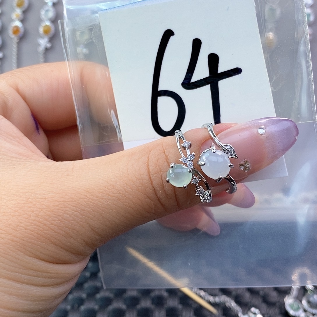 翡翠未镶嵌戒指缅甸