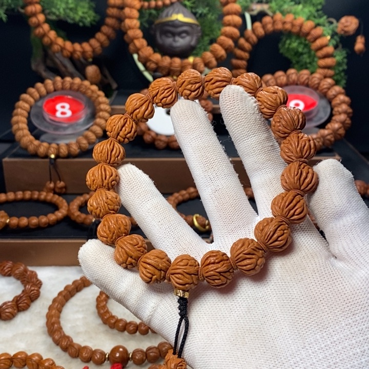 桃核吊坠秦岭龙纹