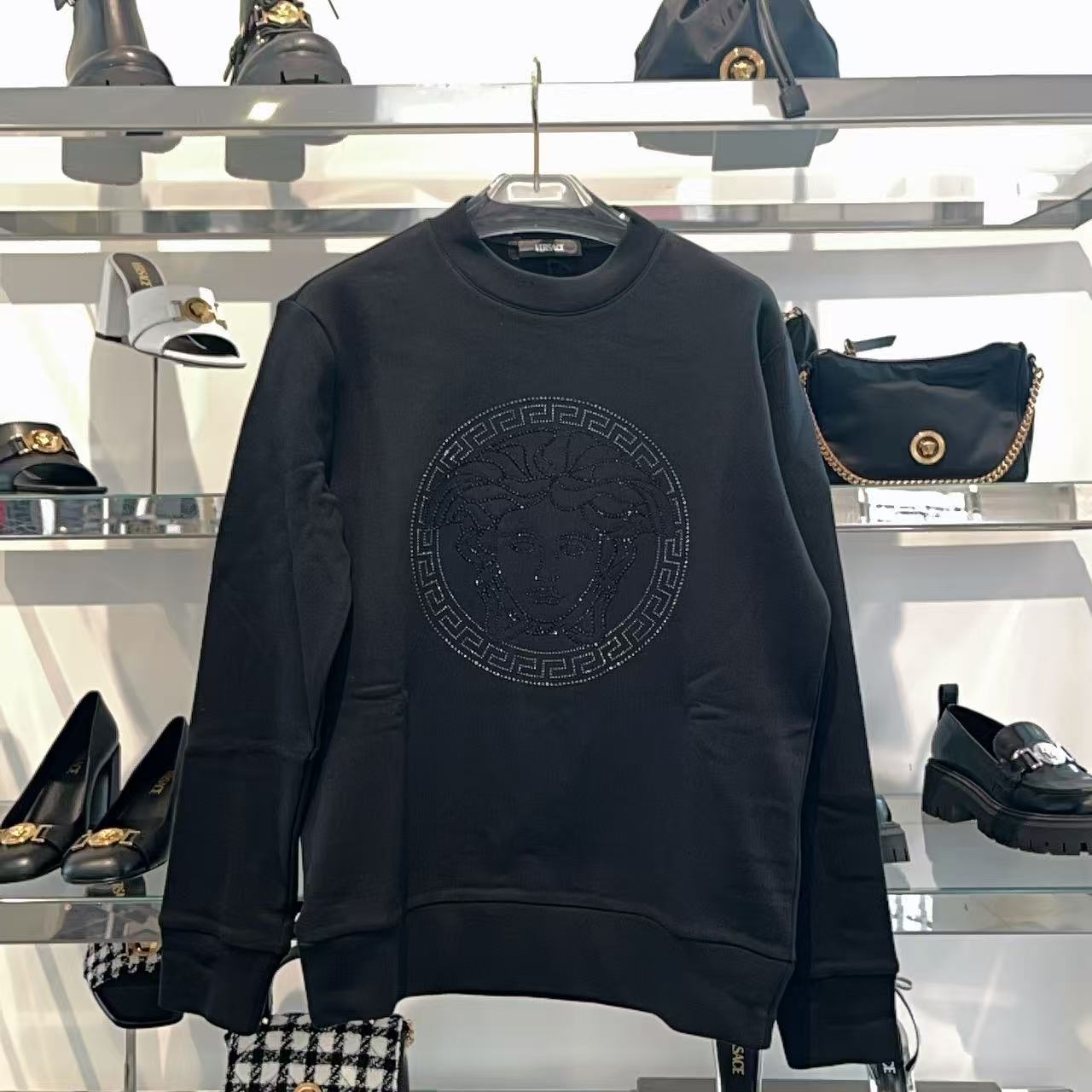 未使用 VERSACE/范思哲 女士美杜莎烫钻套头秋冬卫衣打底轻奢时尚