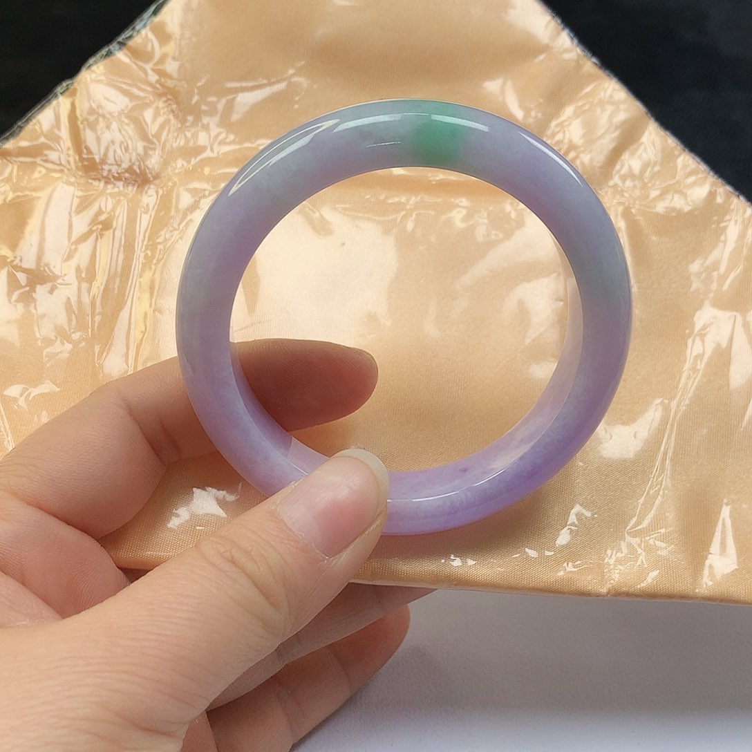 翡翠手镯未镶嵌8099xcvbbn