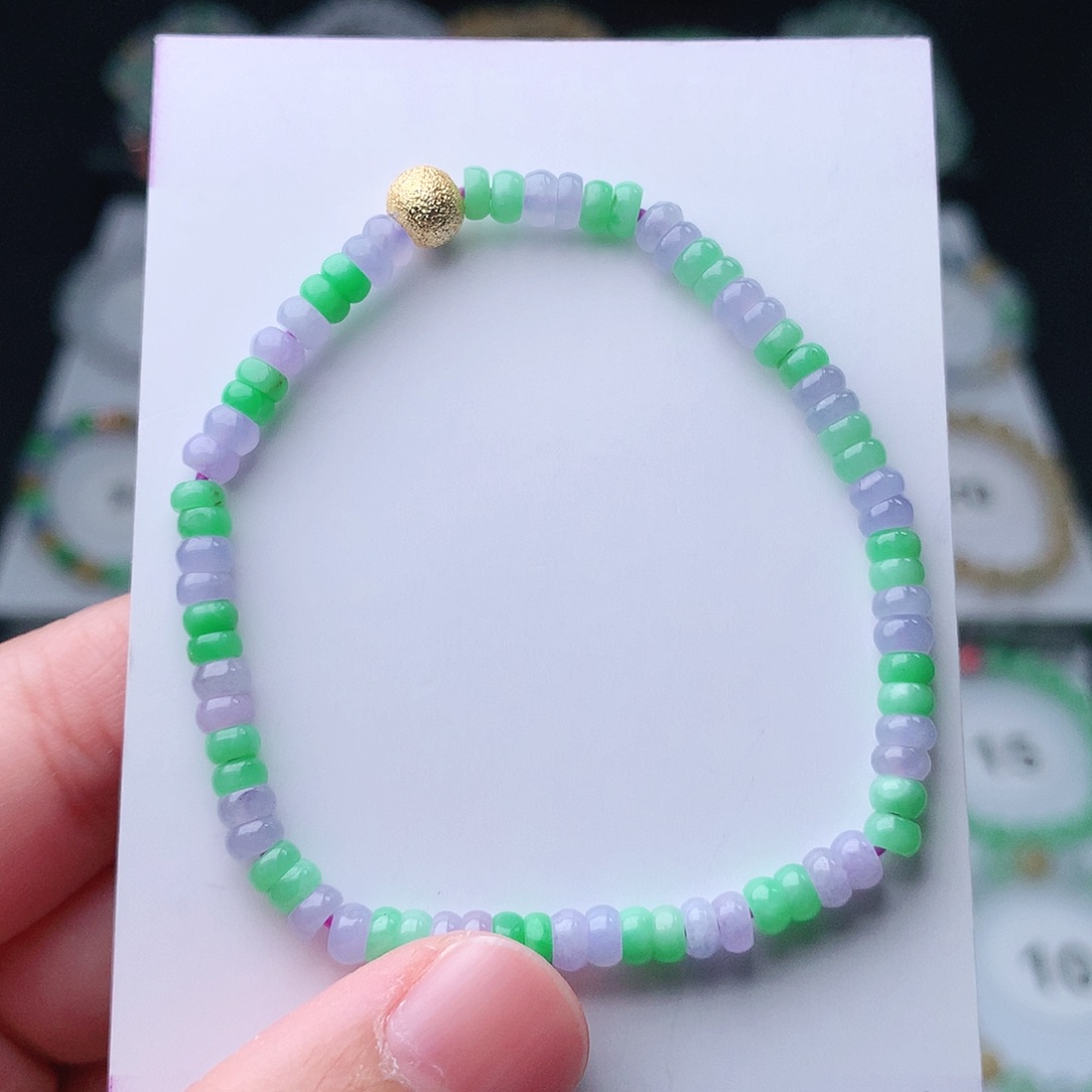 翡翠手串未镶嵌翡翠