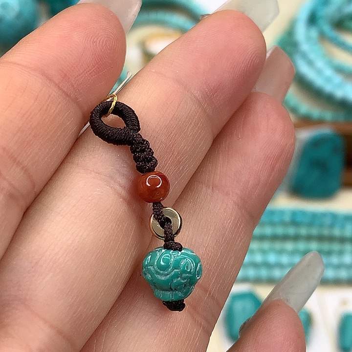 绿松石未镶嵌挂件