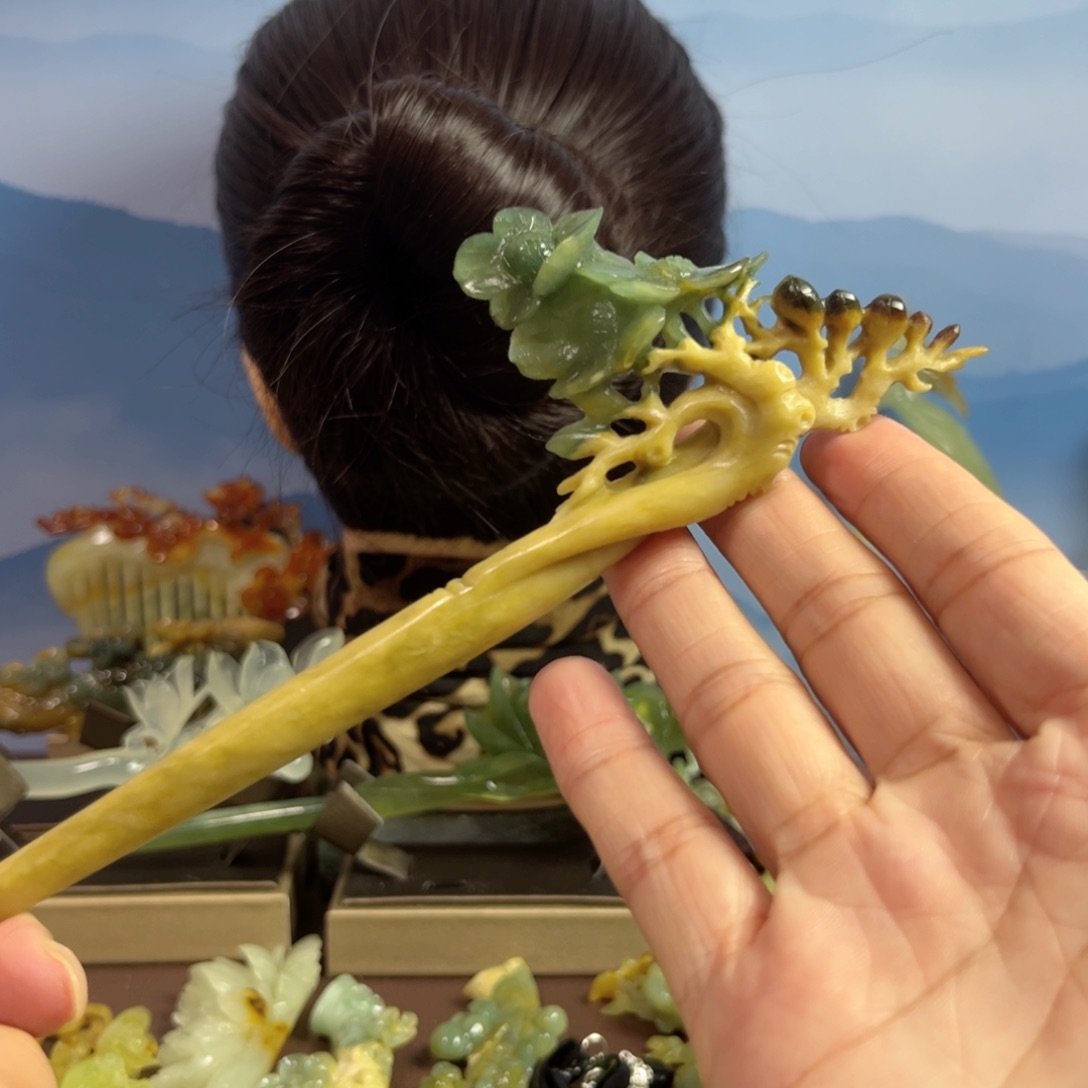 蛇纹石玉发饰合金宵**姨