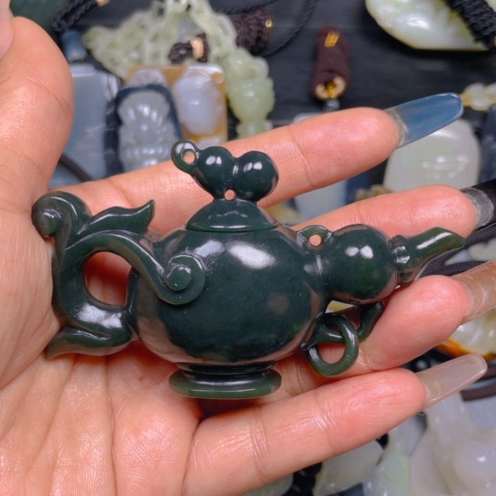 和田玉挂件未镶嵌