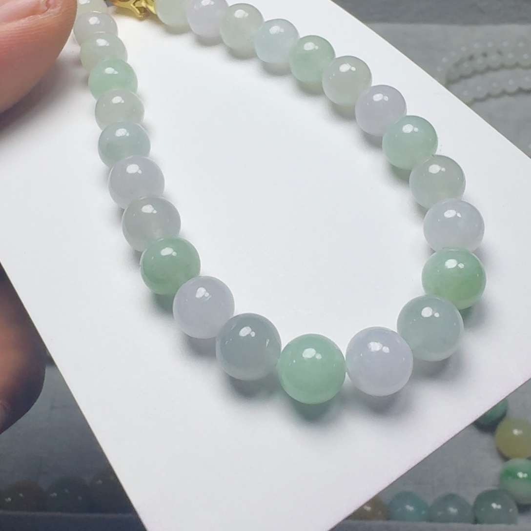 定制翡翠未镶嵌手串