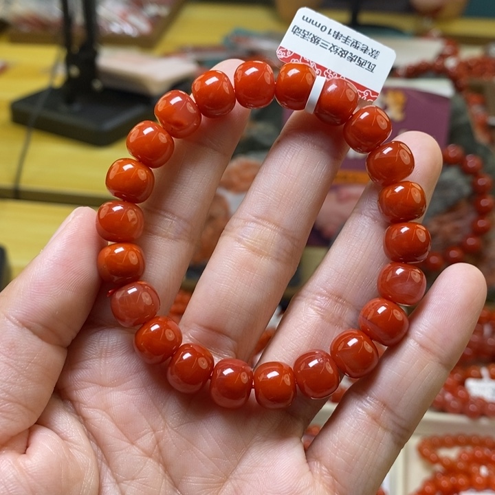 未镶嵌卡10南红玛瑙暖*?