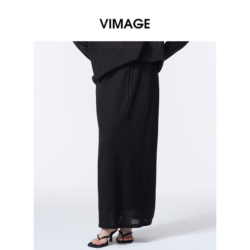 VIMAGE纬漫纪通勤百搭休闲高腰莱赛尔黑色直筒秋季半身裙V2406101
