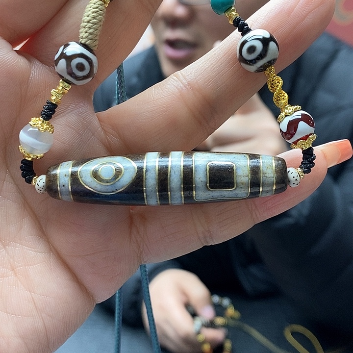 玛瑙/玉髓颈饰合金