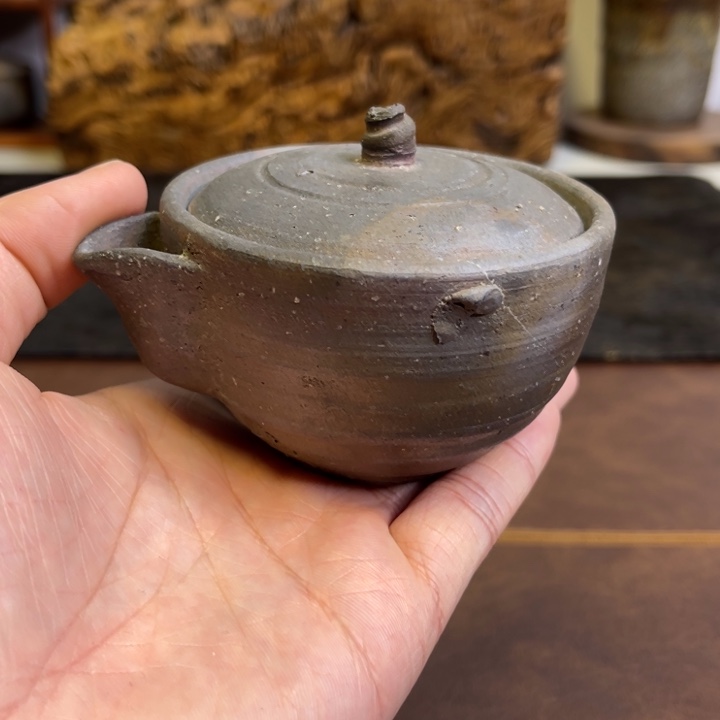 备前烧作品藤原乐山，有冲线