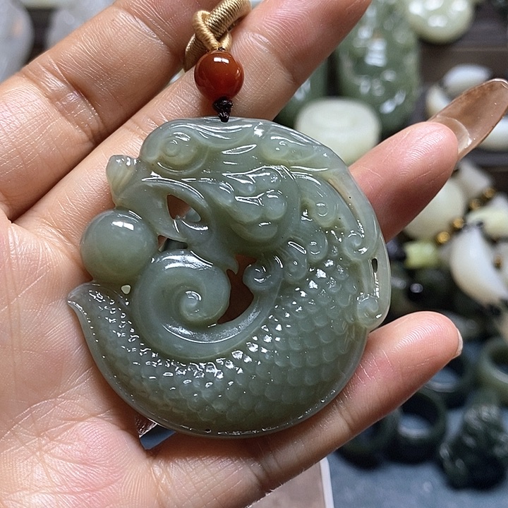 和田玉未镶嵌挂件