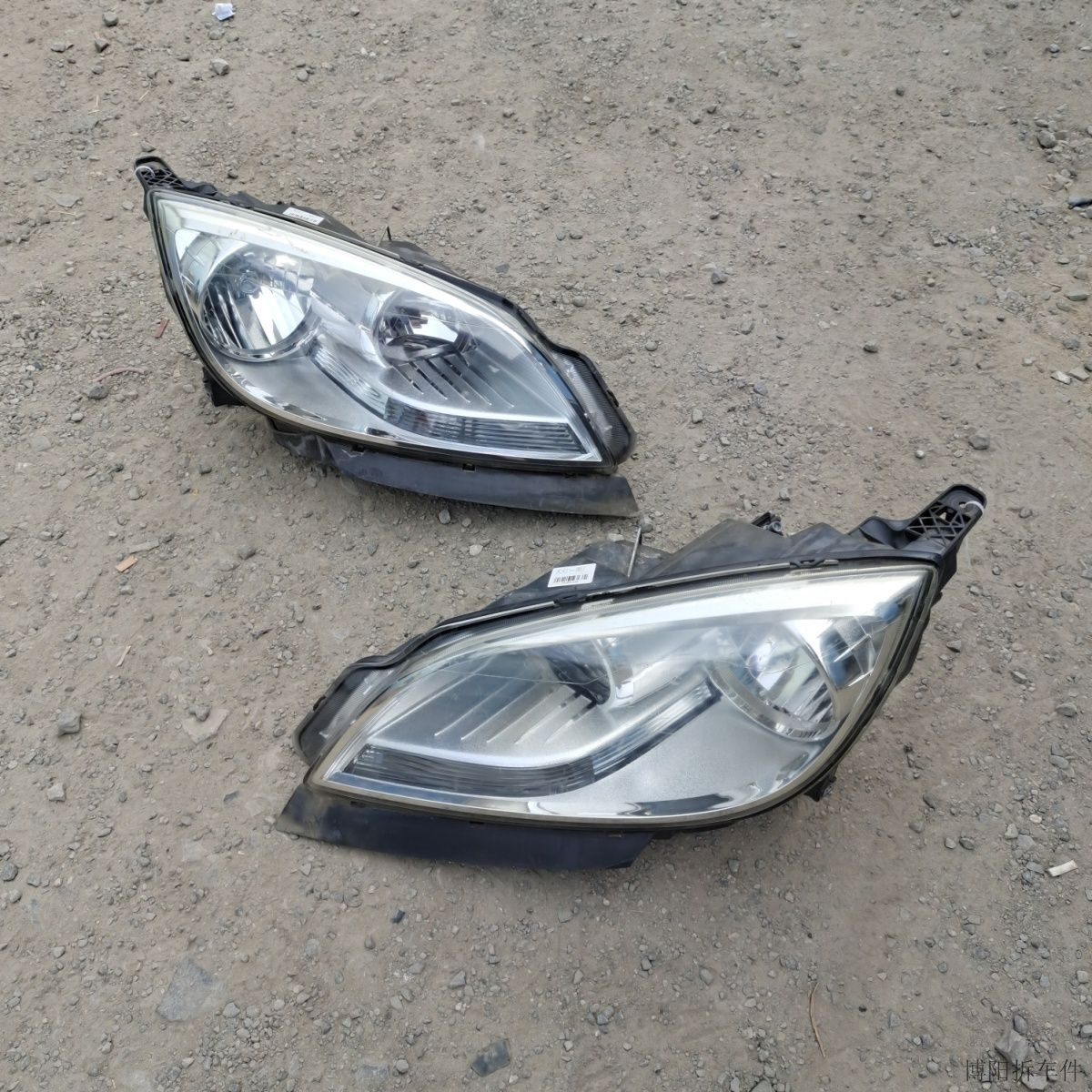 适用于10-14款别克英朗GT前大灯前照明灯前车灯远近光灯