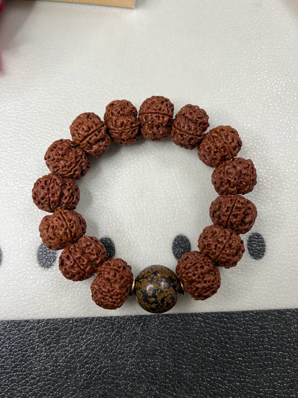 金刚一套纯手盘加配饰乌兰花原矿松