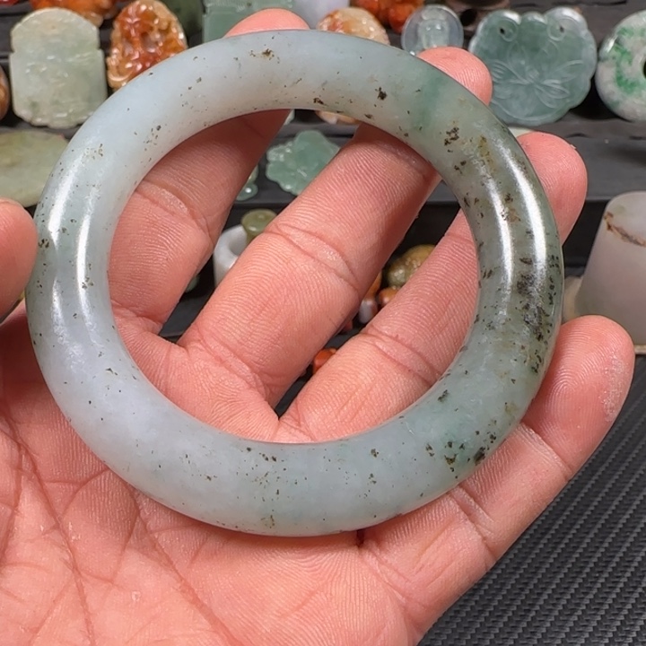 空***格定制翡翠未镶嵌翡翠