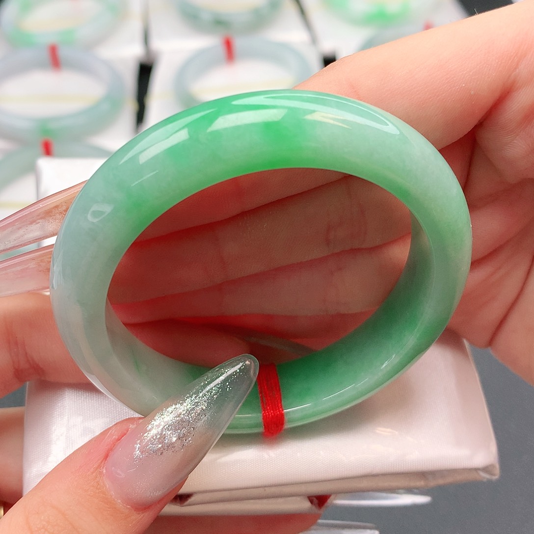 未镶嵌手镯翡翠正圈51-52