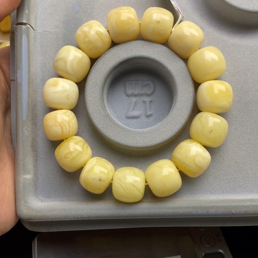 琥珀珠宝奇石未镶嵌18