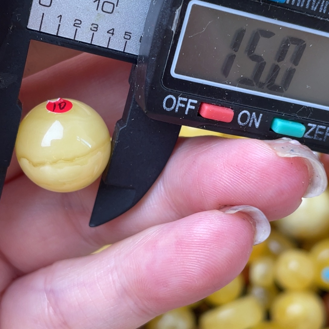 未镶嵌琥珀裸石蜜蜡793