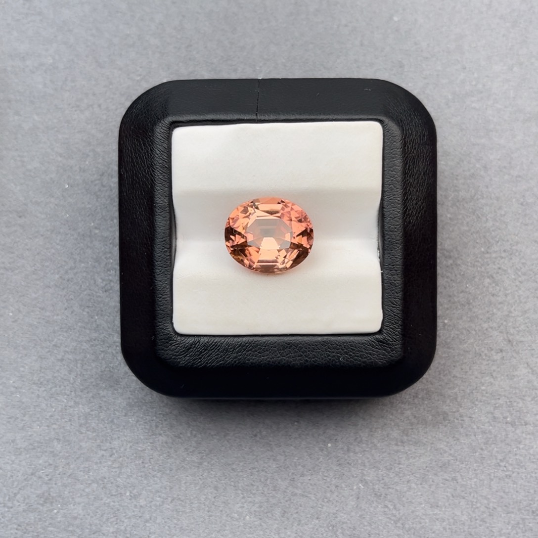 碧玺珠宝半成品未镶嵌天然全净无瑕9.8CT