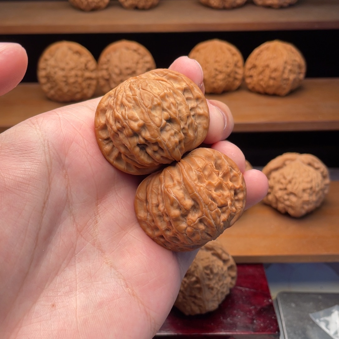 文玩核桃把件R42毕业磨盘