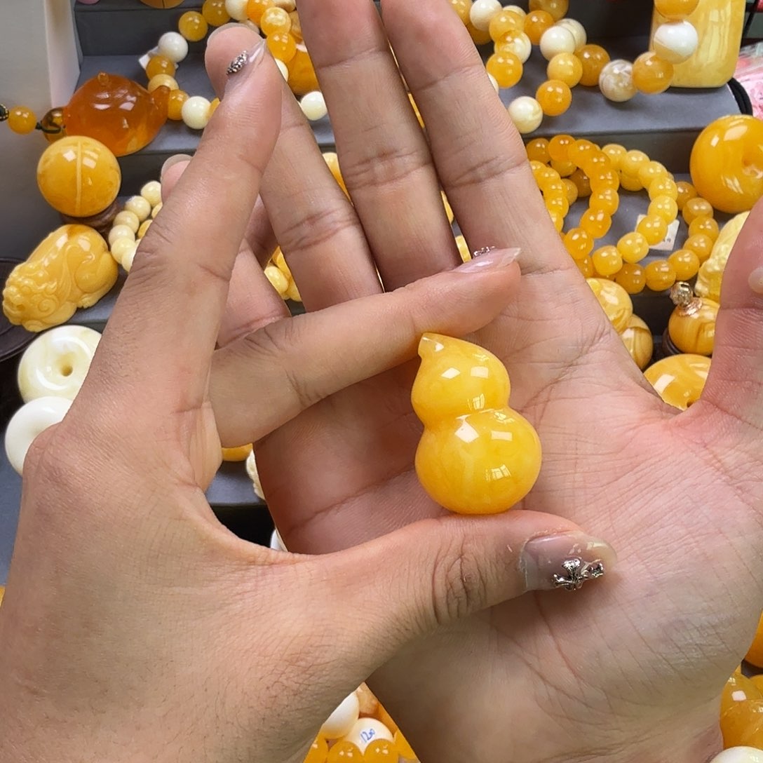 蜜蜡珠宝奇石未镶嵌葫芦