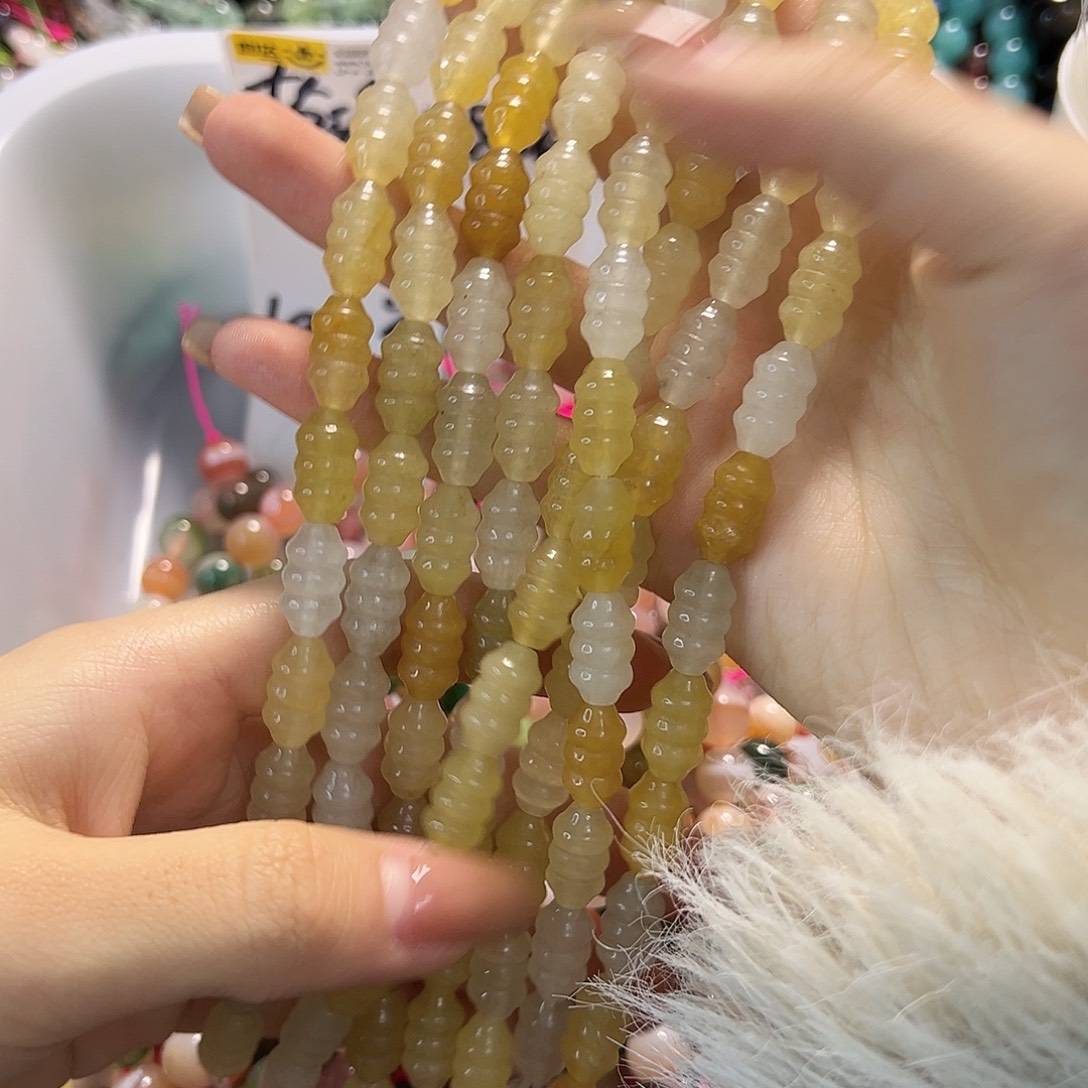 玛瑙/玉髓合金珠宝半成品金丝玉虫虫一条