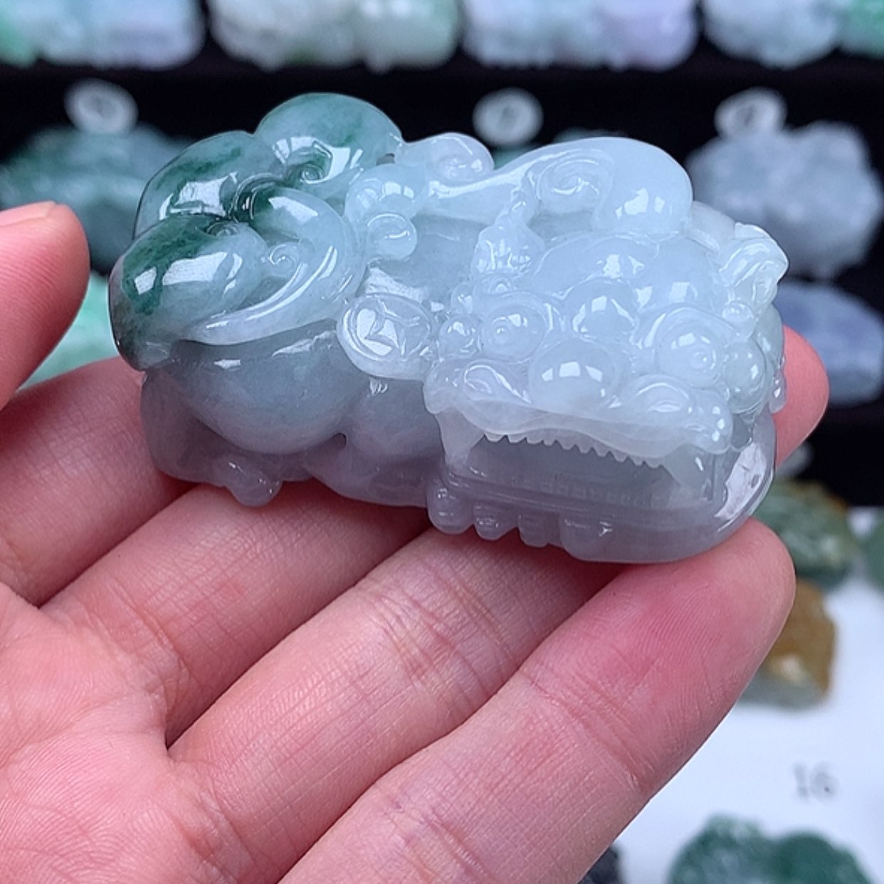 【闪购商品】翡翠颈饰未镶嵌貔貅