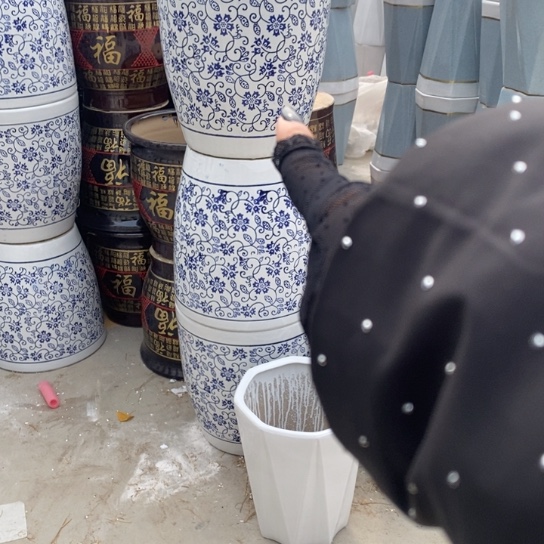 陶瓷陶瓷微瑕（低腰青花瓷特大）38.5*41